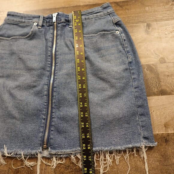 GOOD AMERICAN Zip Denim Mini Skirt Women's 8/29 High Rise Raw Hem - Picture 5 of 8